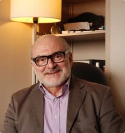 Jean-Michel L. is a psychoanalyst